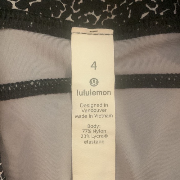 Lululemon leggings - Picture 4 of 4